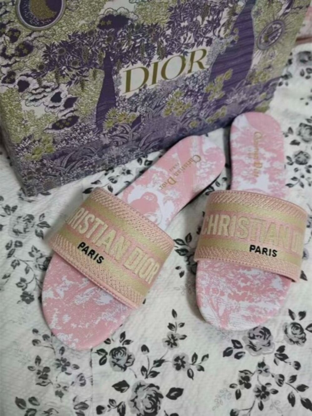 ℒ Women's Dior Sandals